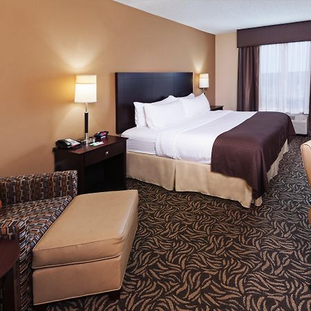 Holiday Inn Ardmore By Ihg Esterno foto