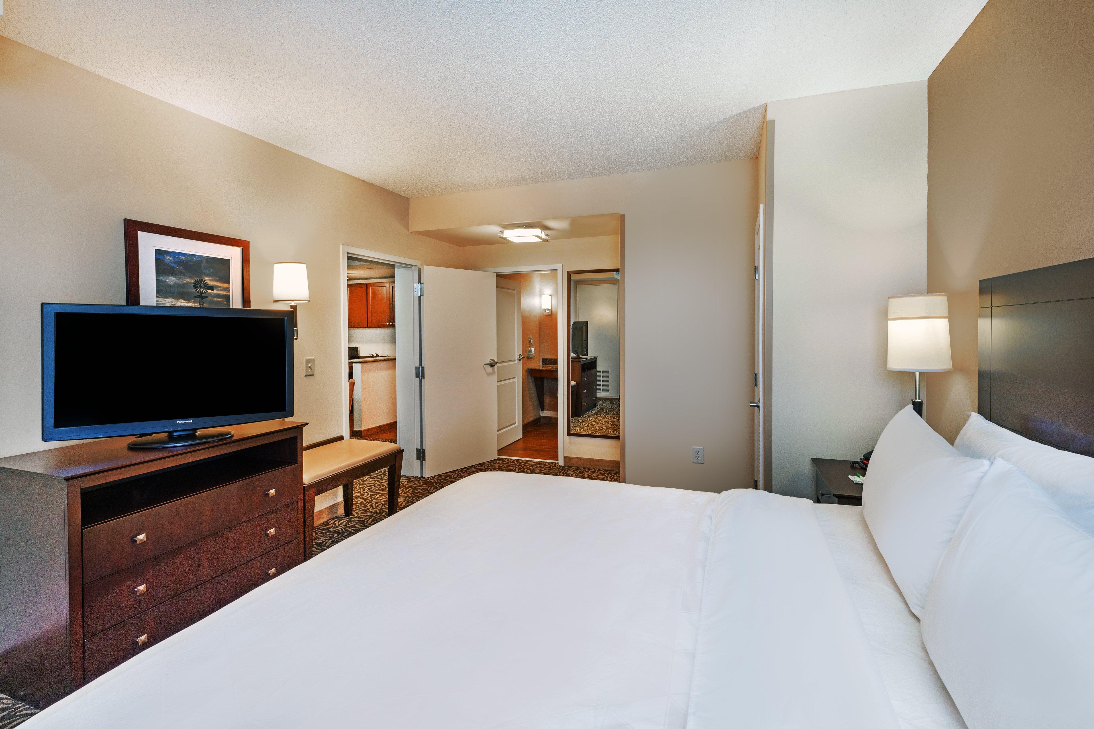 Holiday Inn Ardmore By Ihg Esterno foto
