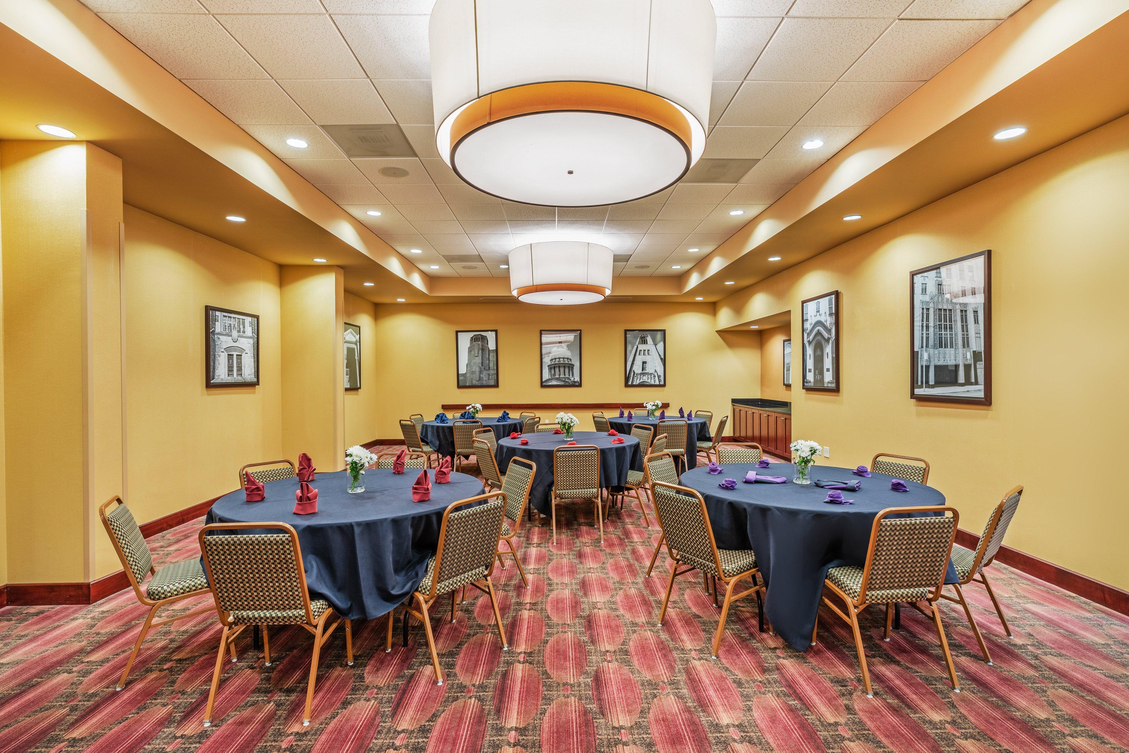Holiday Inn Ardmore By Ihg Esterno foto