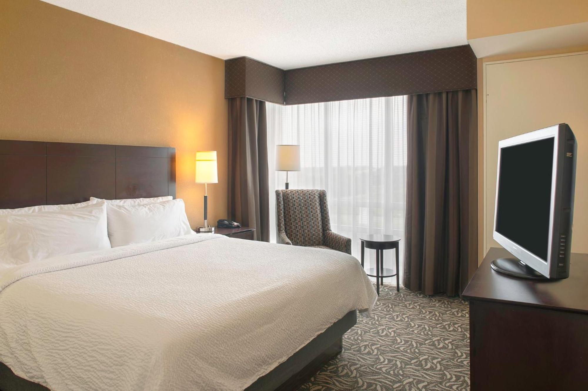 Holiday Inn Ardmore By Ihg Esterno foto