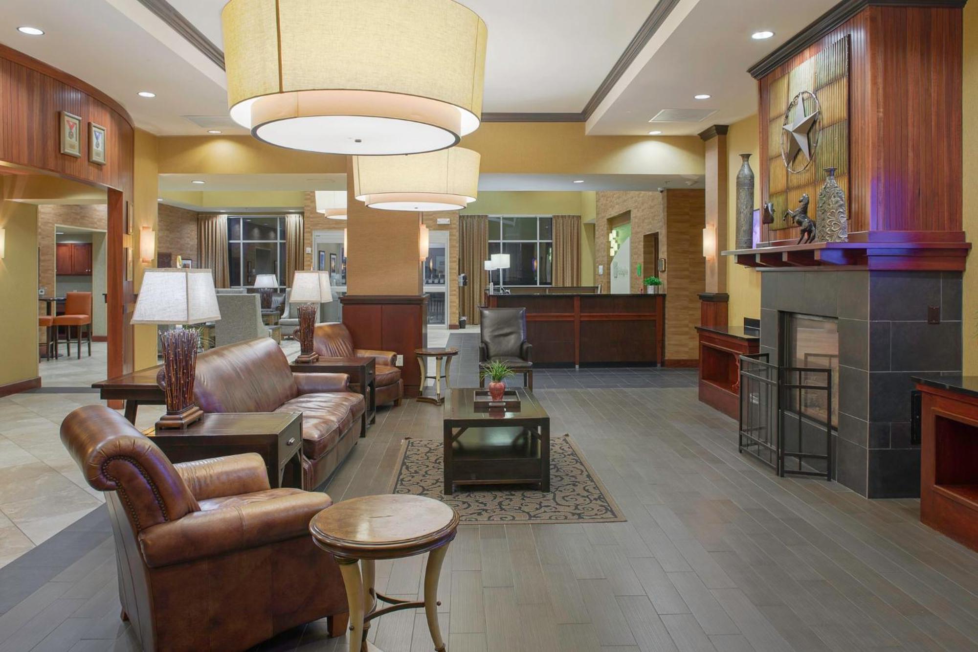 Holiday Inn Ardmore By Ihg Esterno foto
