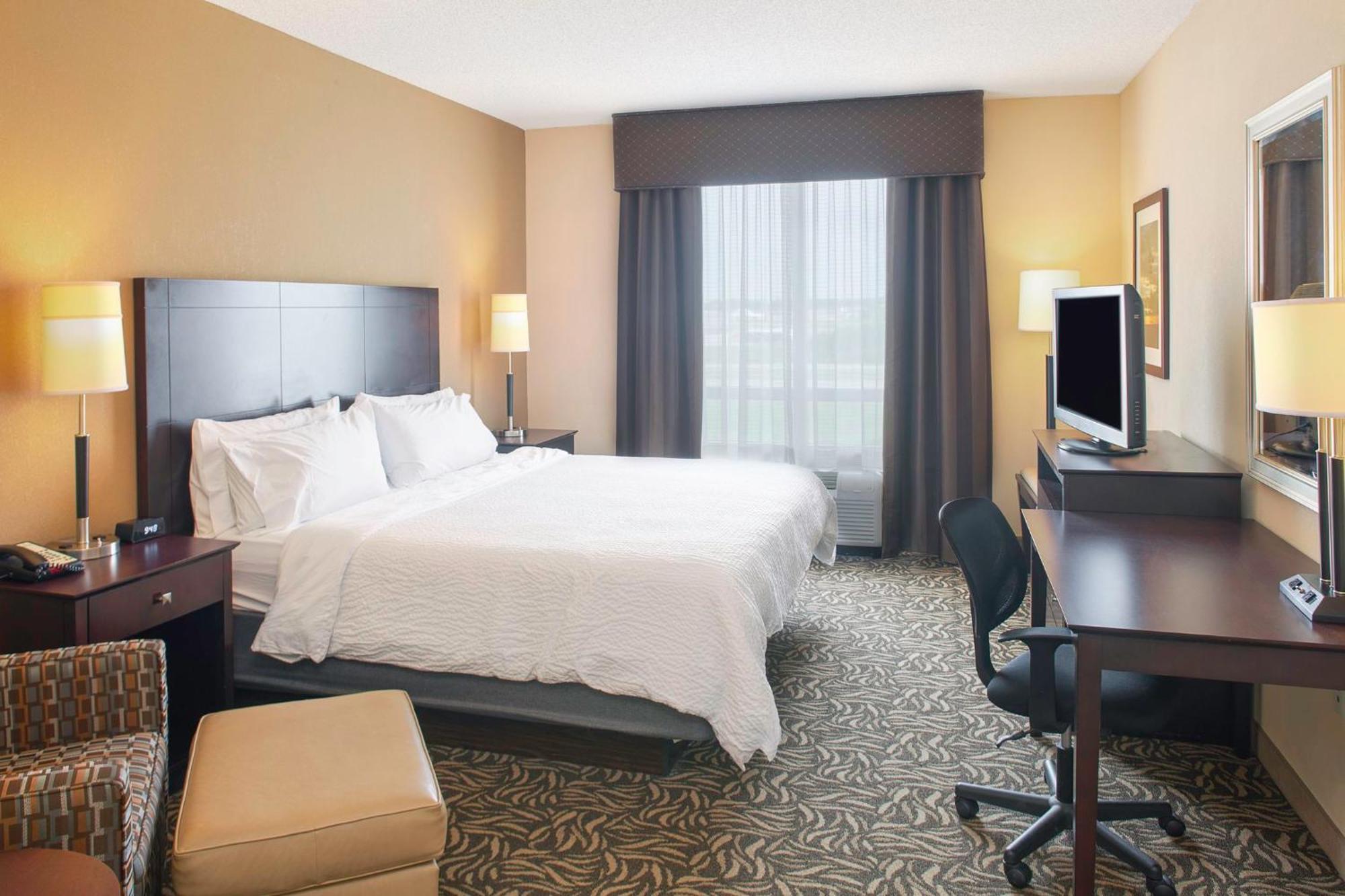 Holiday Inn Ardmore By Ihg Esterno foto